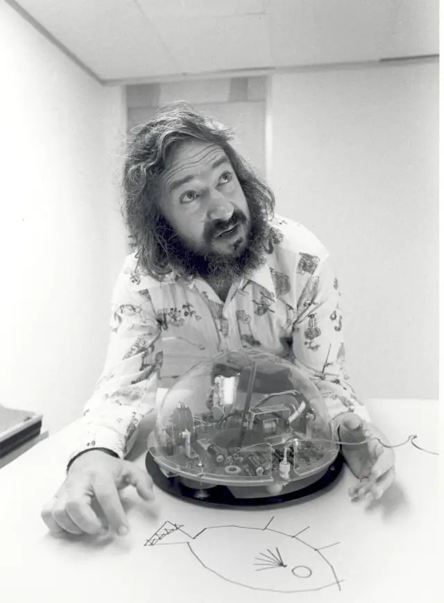 Seymour Papert con el robot tortuga
